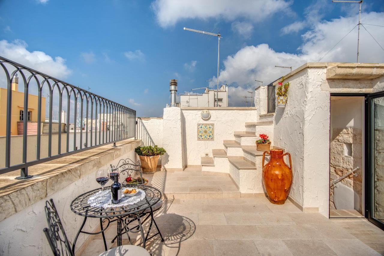 Palazzo Stunis - Dimora Di Charme Bed and Breakfast Ostuni Εξωτερικό φωτογραφία