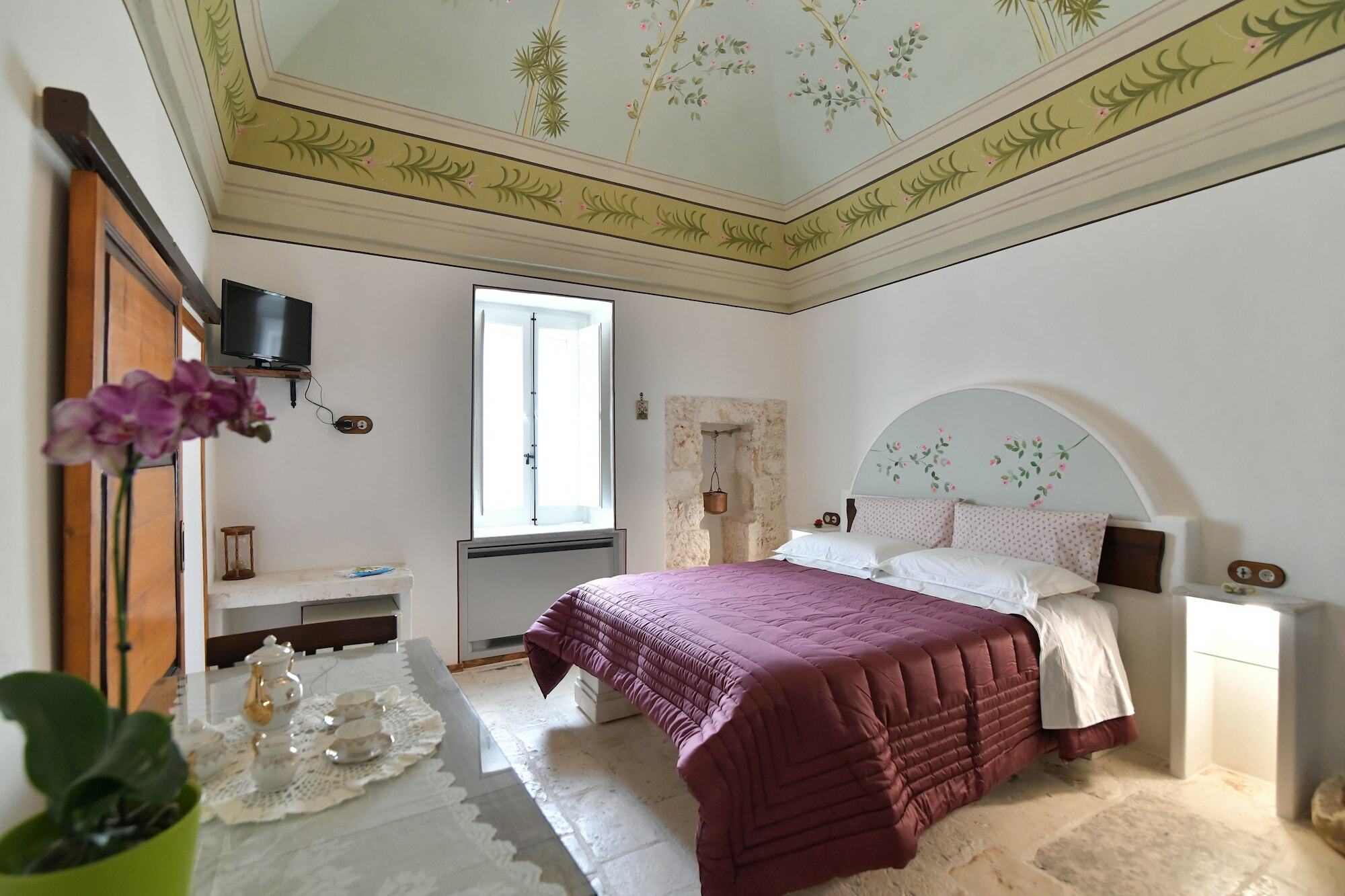 Palazzo Stunis - Dimora Di Charme Bed and Breakfast Ostuni Εξωτερικό φωτογραφία